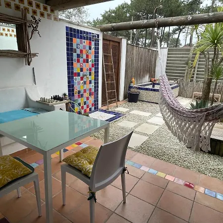 Nocleg ze śniadaniem Les 4 Mondes 4*