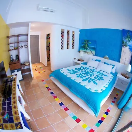 Les 4 Mondes 住宿加早餐酒店 4*